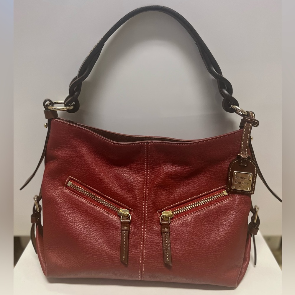 GORGEOUS DOONEY & BOURKE VINTAGE LEATHER HANDBAG